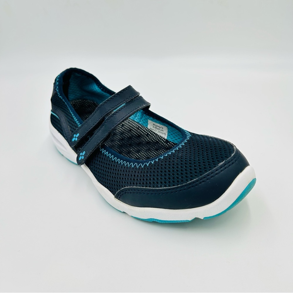 L L Bean shoes Mesh Mary Jane shoes comfort outdoors black women size 6